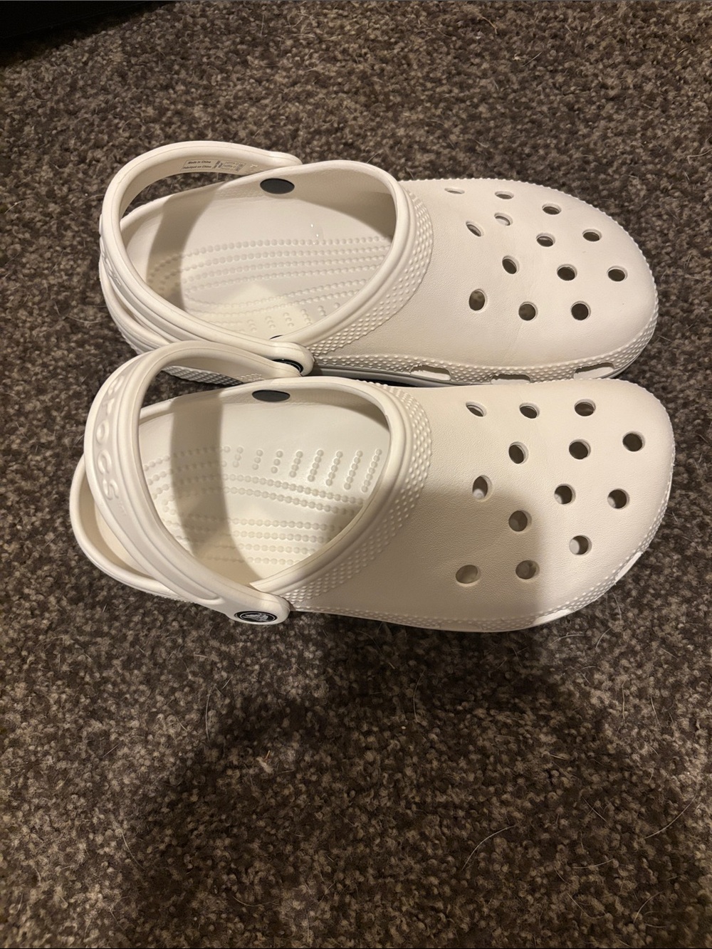 Unisex White Crocs M5/W7 EUC - Picture 2 of 4